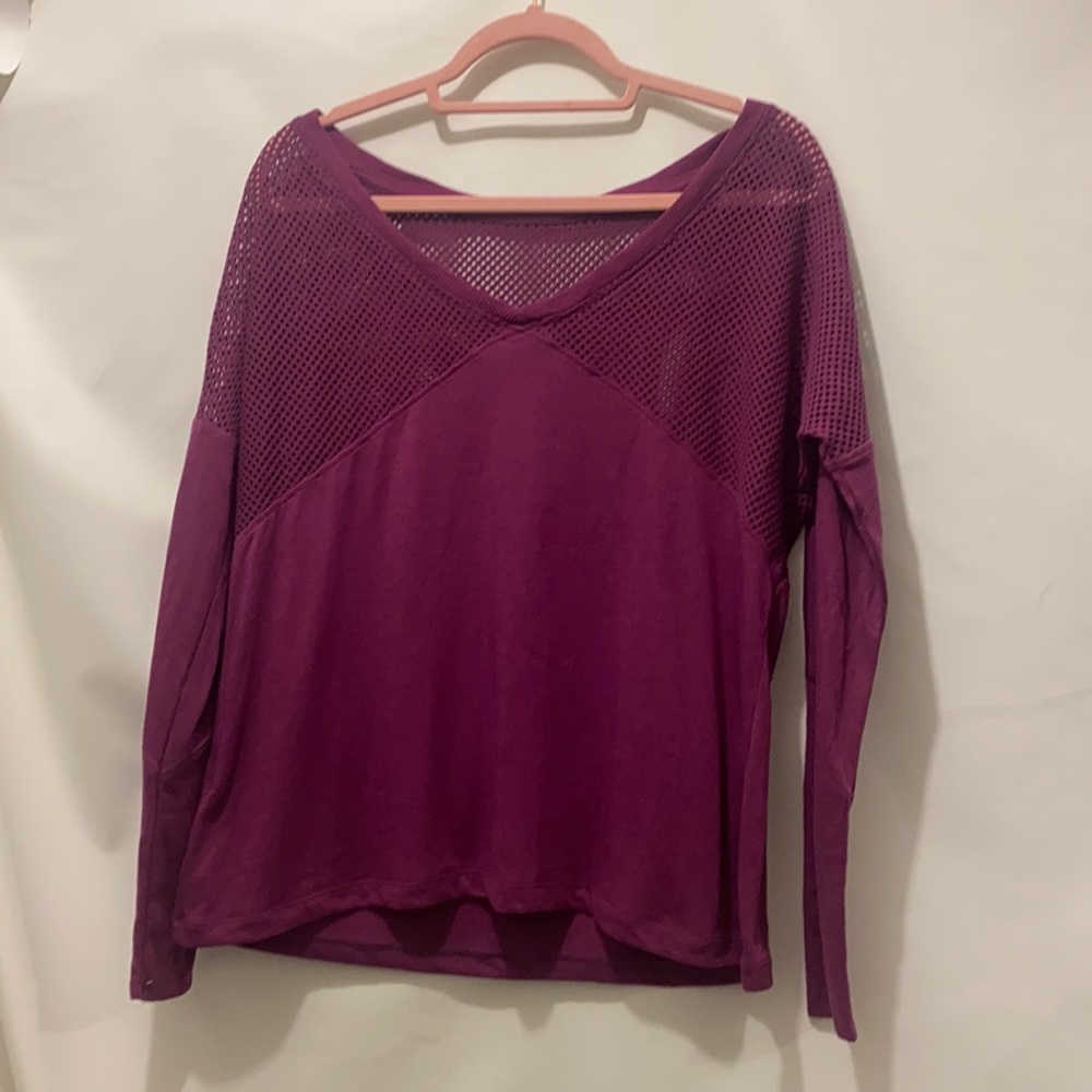 Lorna Jane mesh long sleeve top Small